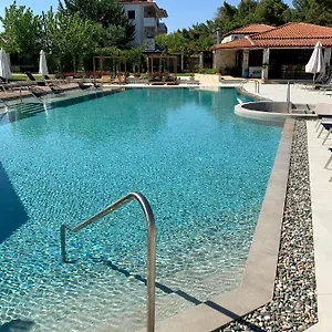 2* Hotel Nostos