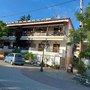 Agni -enoikiazomena Diamerizmata Kallithea (Chalkidiki)