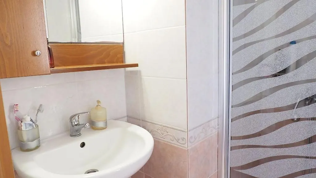 Yades Elegant Villa 2 Minutes Away From The Beach Kallithea  Dom wakacyjny