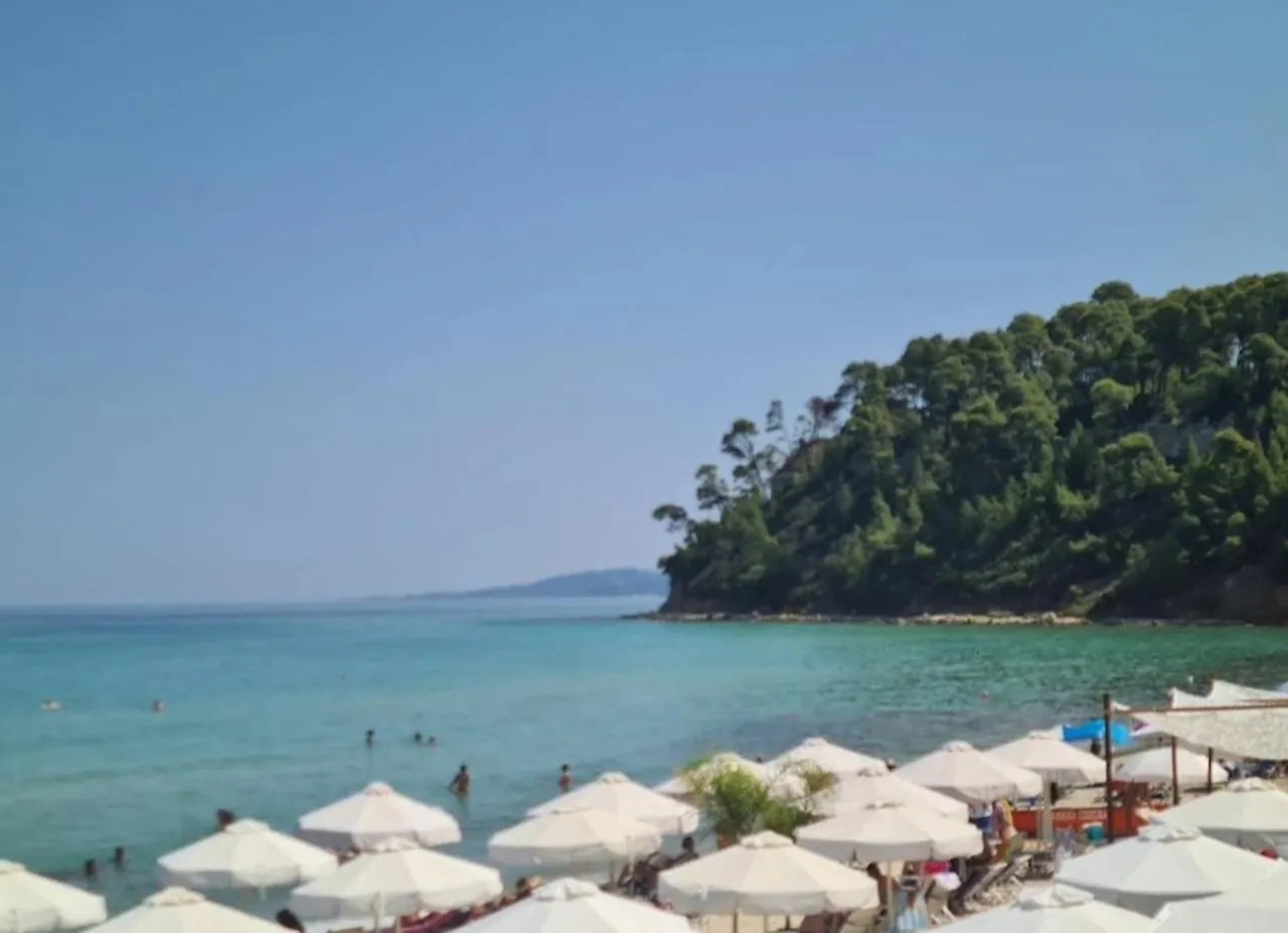 Yades Elegant Villa 2 Minutes Away From The Beach Kallithea  Grecja